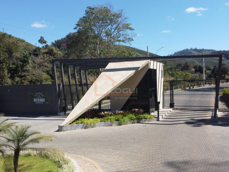 1d8a28d9-2712-46c0-9eae-9dc8eee4c34e