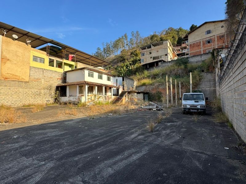 60ae2ba0-d8a1-43e2-9dcd-df509d070e1b