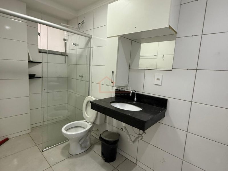 ALUGA-SE APARTAMENTO BAIRRO COLINA EM MANHUAÇU (1)