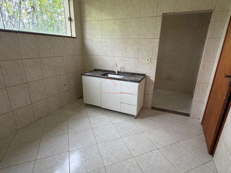 ALUGA-SE APARTAMENTO EM MANHUAÇU (2)
