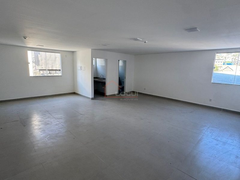 LOGUI IMÓVEIS Sala comercial para locação Manhualu (3)