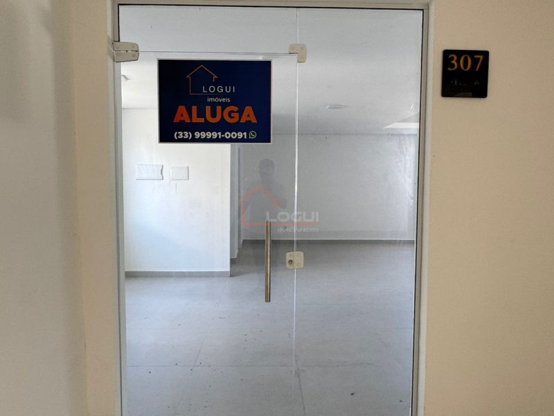LOGUI IMÓVEIS Sala comercial para locação Manhualu (7)