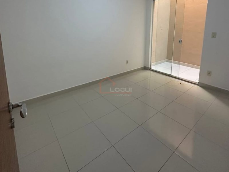 e6d4d878-47c3-4358-87ef-045f86fd14ba