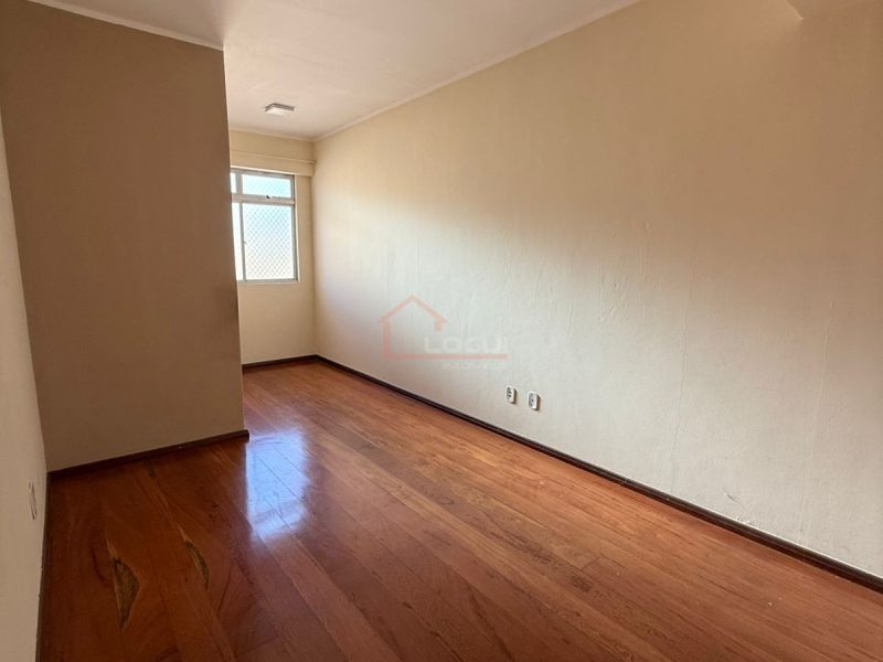 fa72c5a5-cf18-449d-bcc4-01a4a6b47932